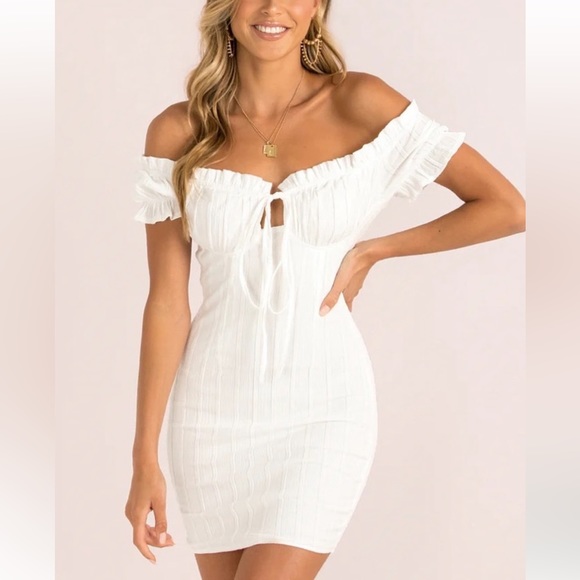 Sundae Muse, White Mini dress - Picture 1 of 2